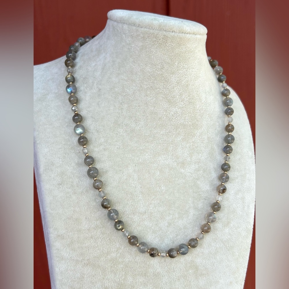 Labradorite necklace - Picture 3 of 6